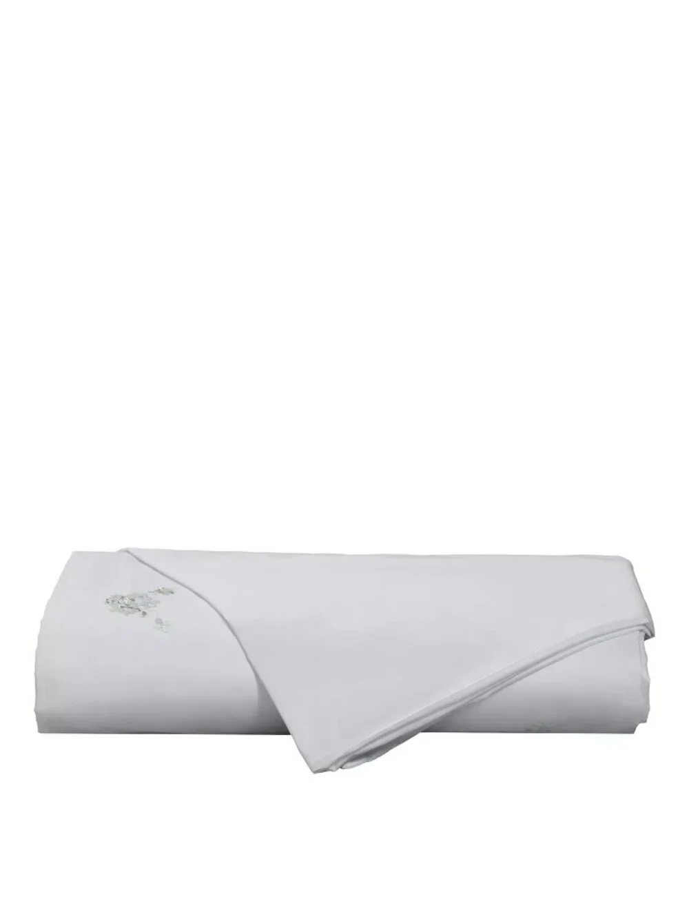 Dea Linens entirely features